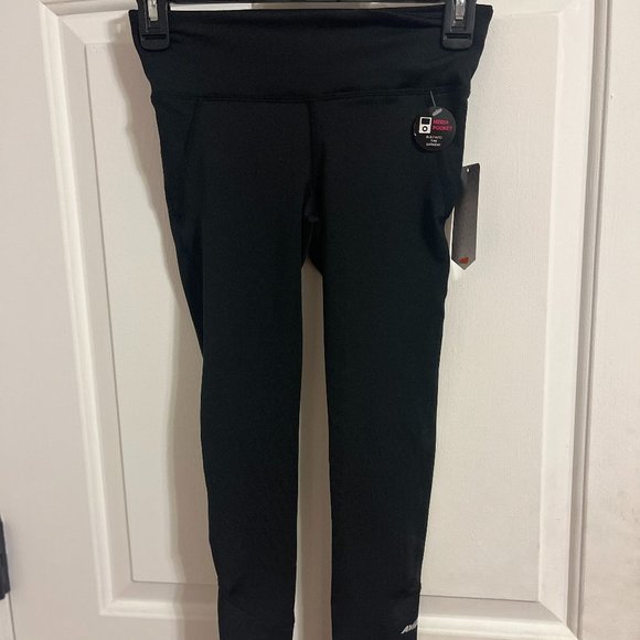 NWT Avia black moisture wick workout leggings - Picture 1 of 7